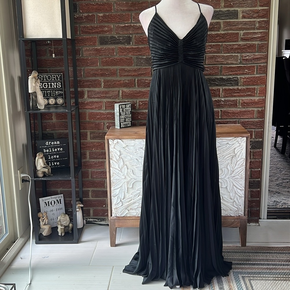A.L.C. Revolve Aries Satin Pleated Dress NWT Size 10 - Picture 4 of 9